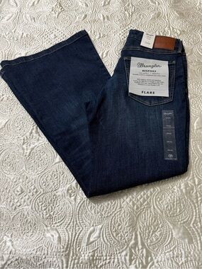 Wrangler Women's Bootcut Jeans - Dark Indigo